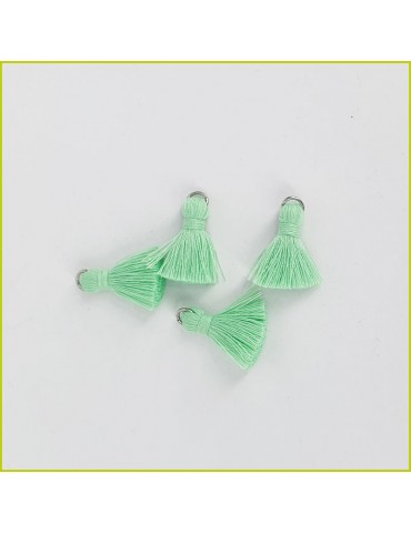Breloque Pompon vert amande