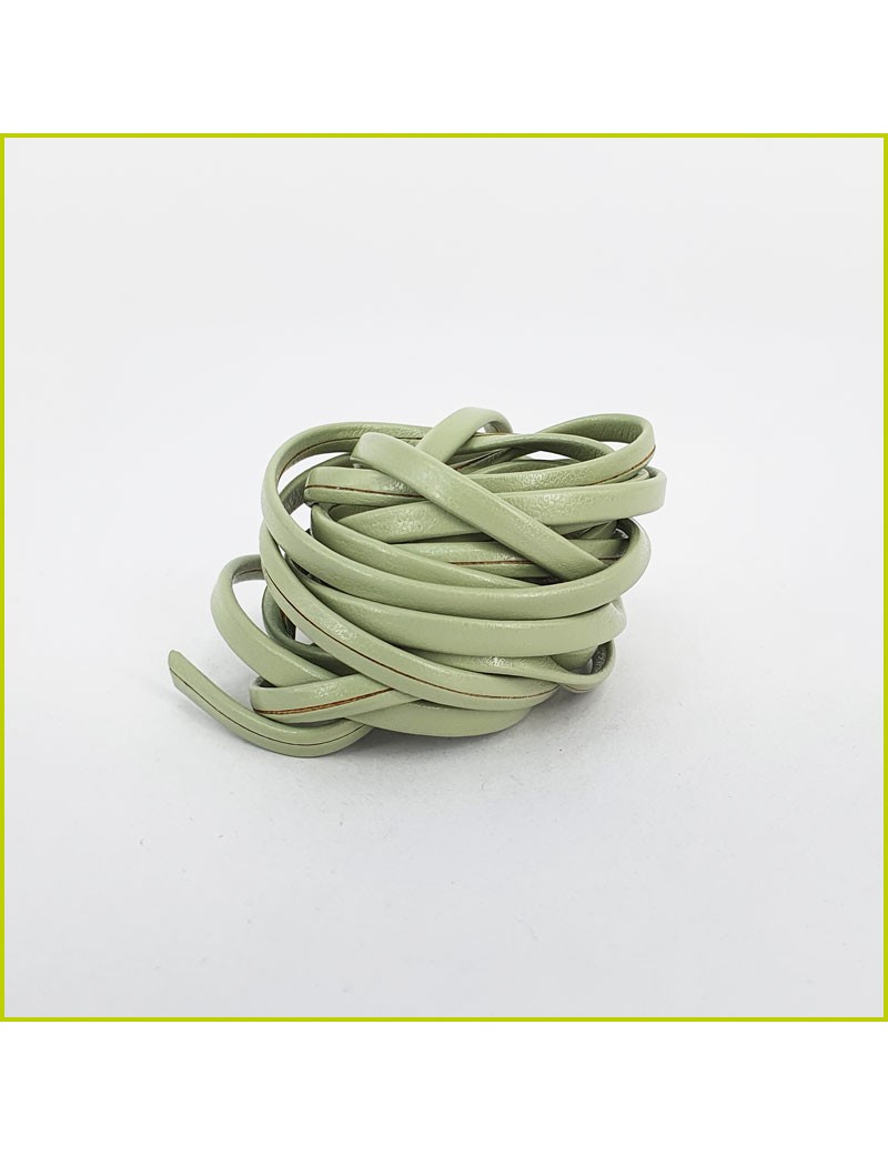 Cuir souple vert amande